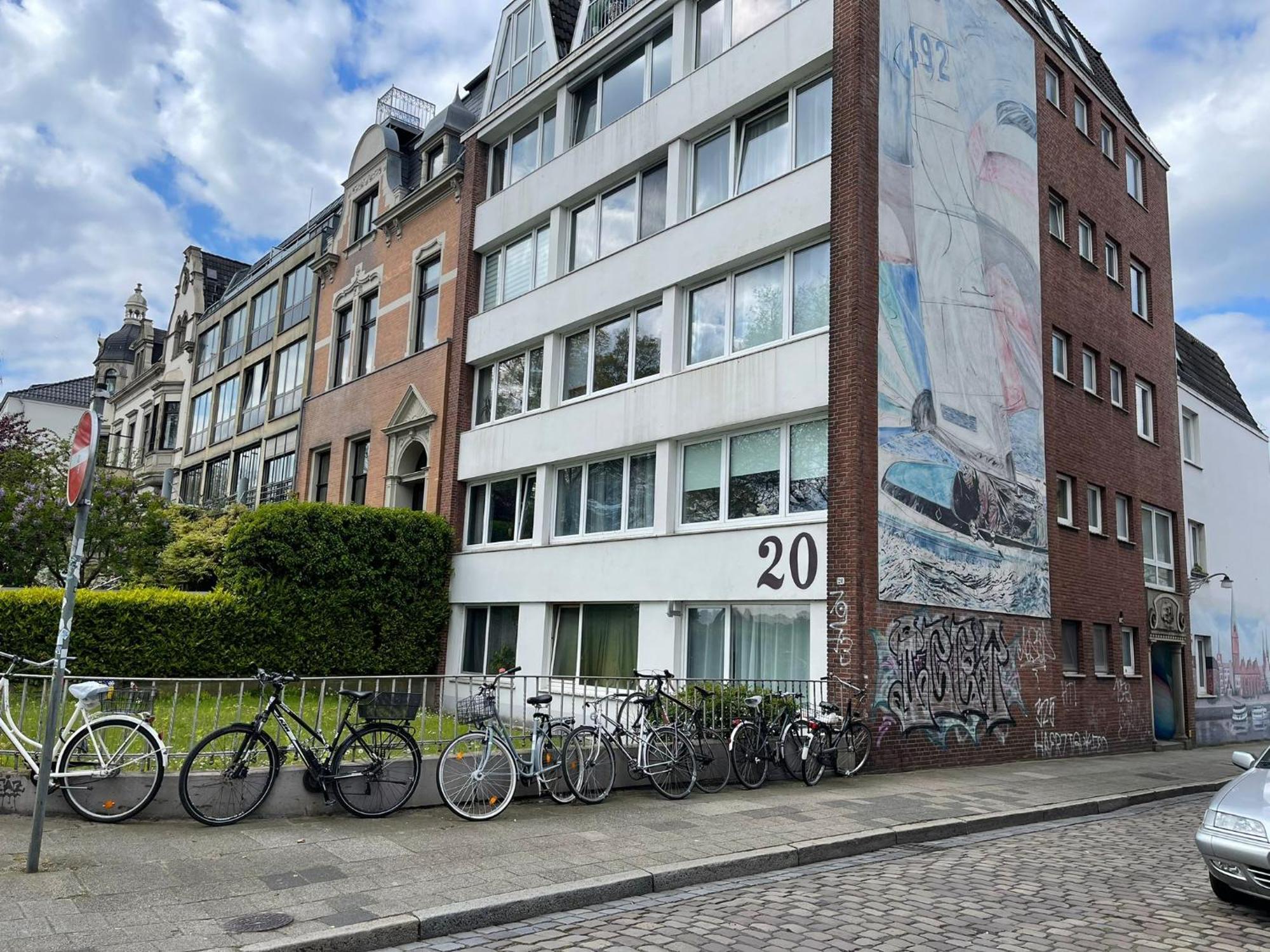 Blue 2 Bremen